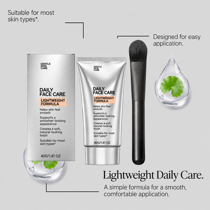 Facial Moisturizing Care Cream with Soft Application Brush